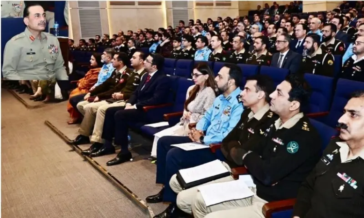 دشمن غیر روایتی حربے استعمال کر رہا ہے،چیف آف ڈیفنس فورسز