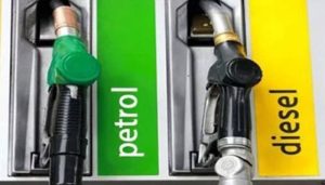 حکومت نے عوام پر پیٹرول بم گرا دیا، فی لیٹر قیمتوں میں نمایاں اضافہ