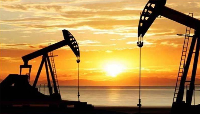 امریکا ایران کشیدگی، عالمی منڈی میں خام تیل کی قیمتوں کو بھی پر لگ گئے