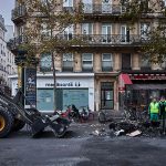 فرانس میں پرتشد مظاہروں کے بعد کچھ علاقوں میں جزوی کرفیو لگائے جانے کا اعلان